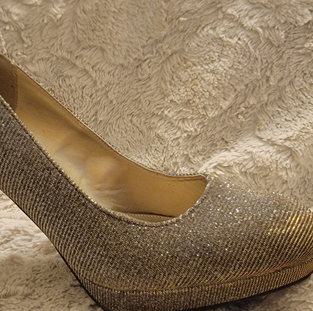 Fioni Night Shimmer Heels size 8